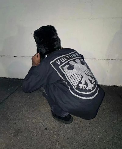 All Vultures Longsleeves