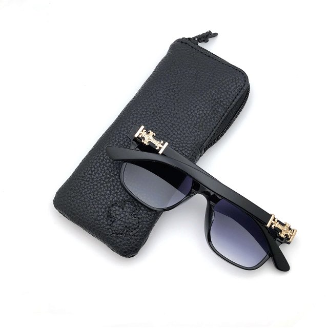 Chrome Hearts Glasses: seller detail photo 2