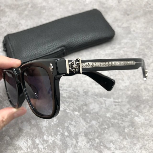 Chrome Hearts Glasses: seller detail photo 5