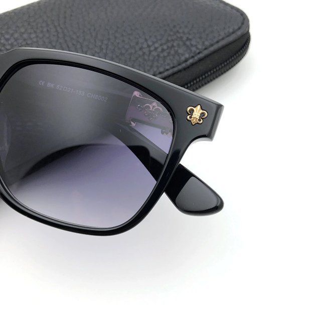 Chrome Hearts Glasses: seller detail photo 4