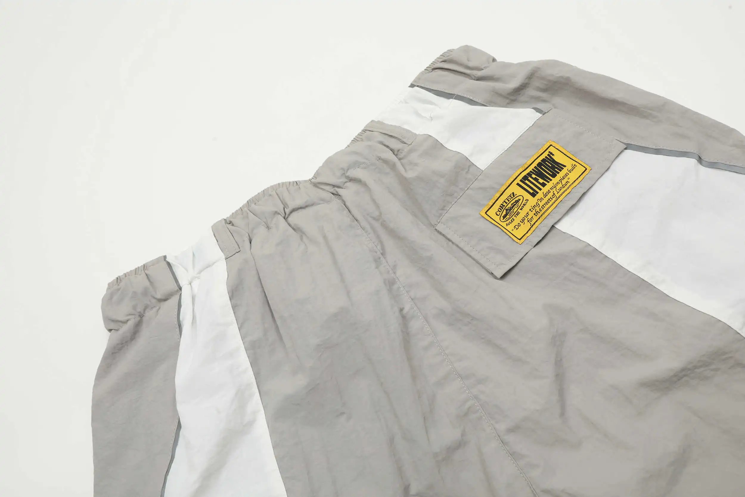 Design Color-Block Drawstring Shorts Yellow - 11