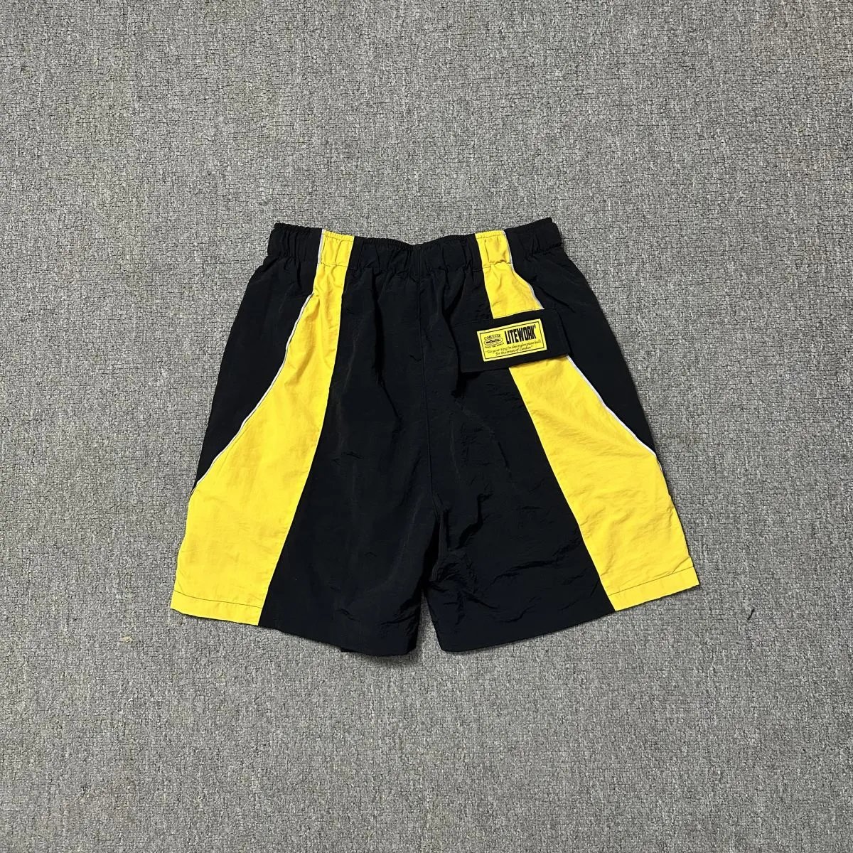Design Color-Block Drawstring Shorts Yellow - 6
