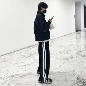 Design Track Pants with Triple Stripe Black / White Sweatpants