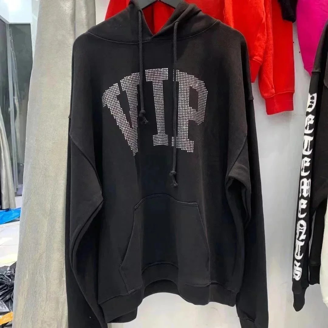 V119 Black