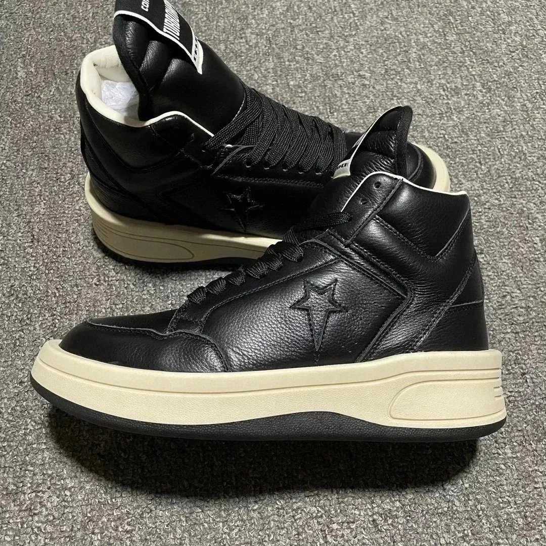 RO large-size black Converse