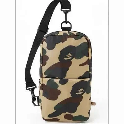 A Bathing Ape Crossbody Bags Black adjustable-cord pouch product detail image 5