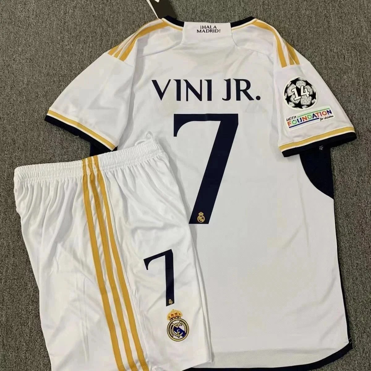 Adidas Real Madrid Football Jersey and Shorts Sets product photo 4