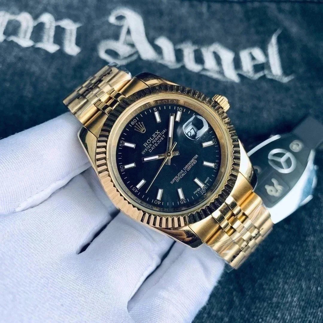 Full Gold Black Dial (Baton Markers)
