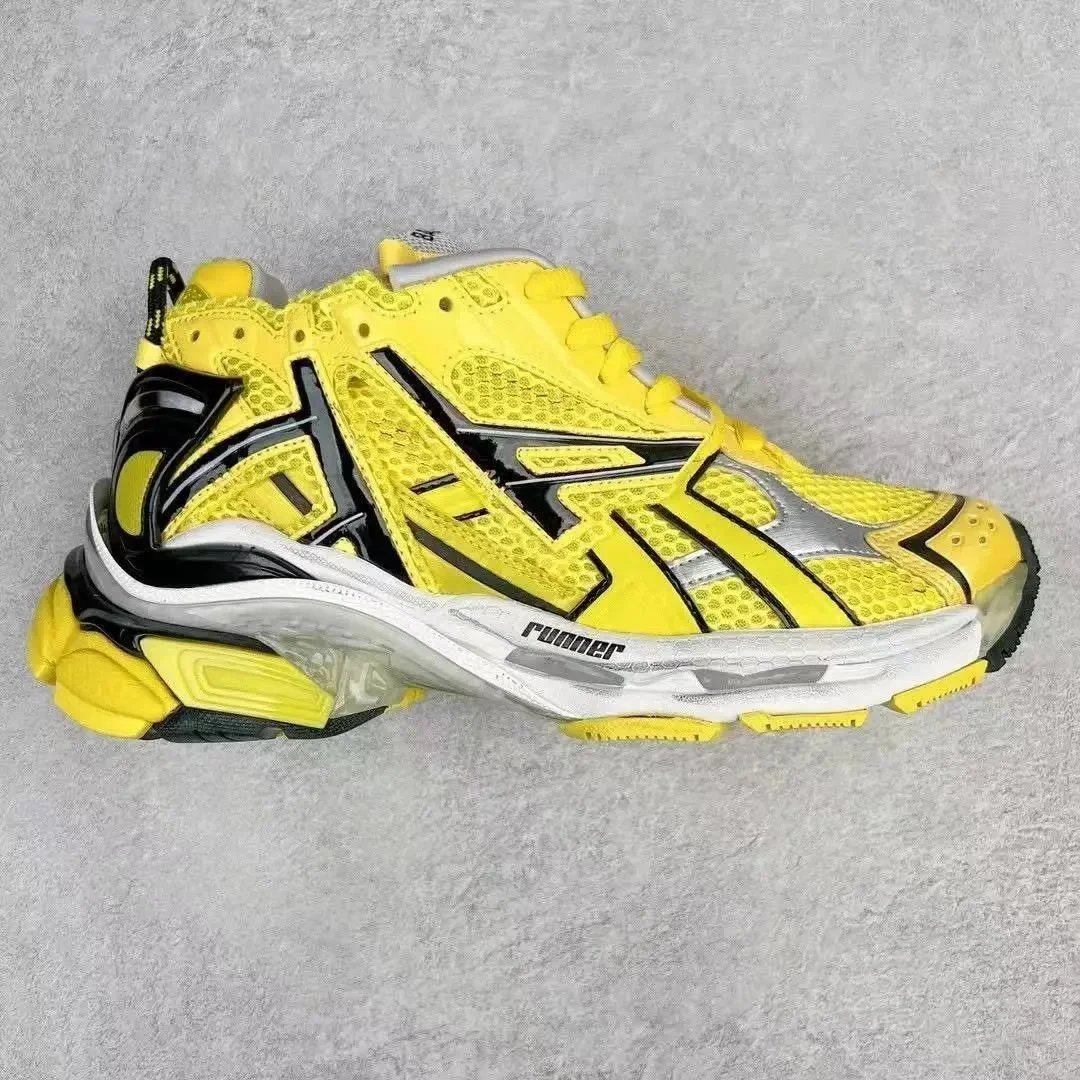 Runner  10