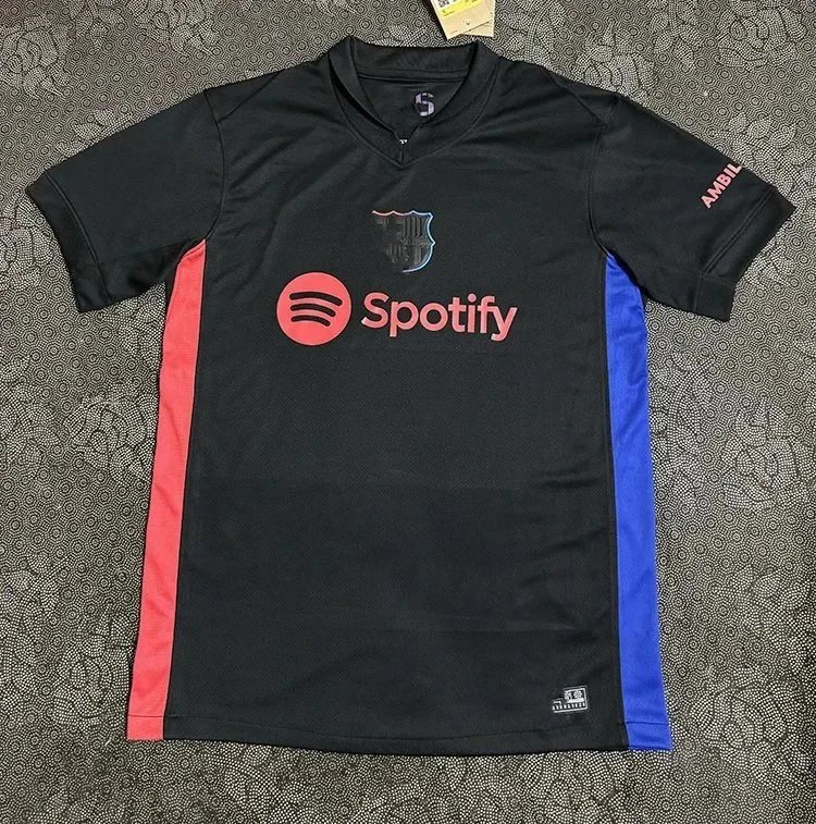 B萨客场黑 option