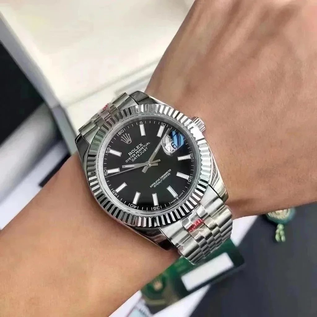 Steel Bracelet Black Dial (Baton Markers)