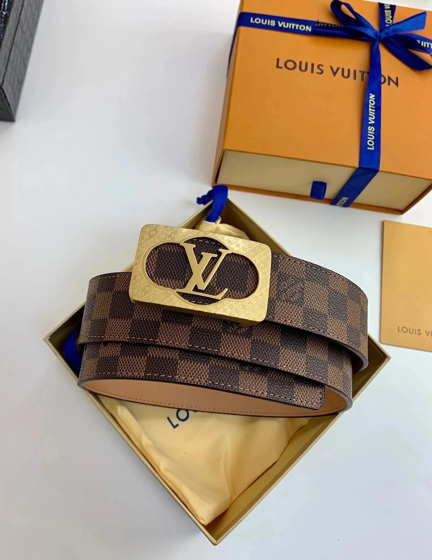 Belt product photo 4