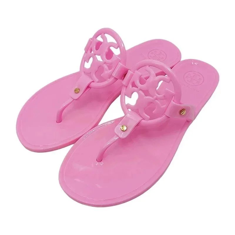Tory Burch Slippers Rhinestone-Embellished Medallion Thong — Cherry Blossom Pink – TB Large Logo