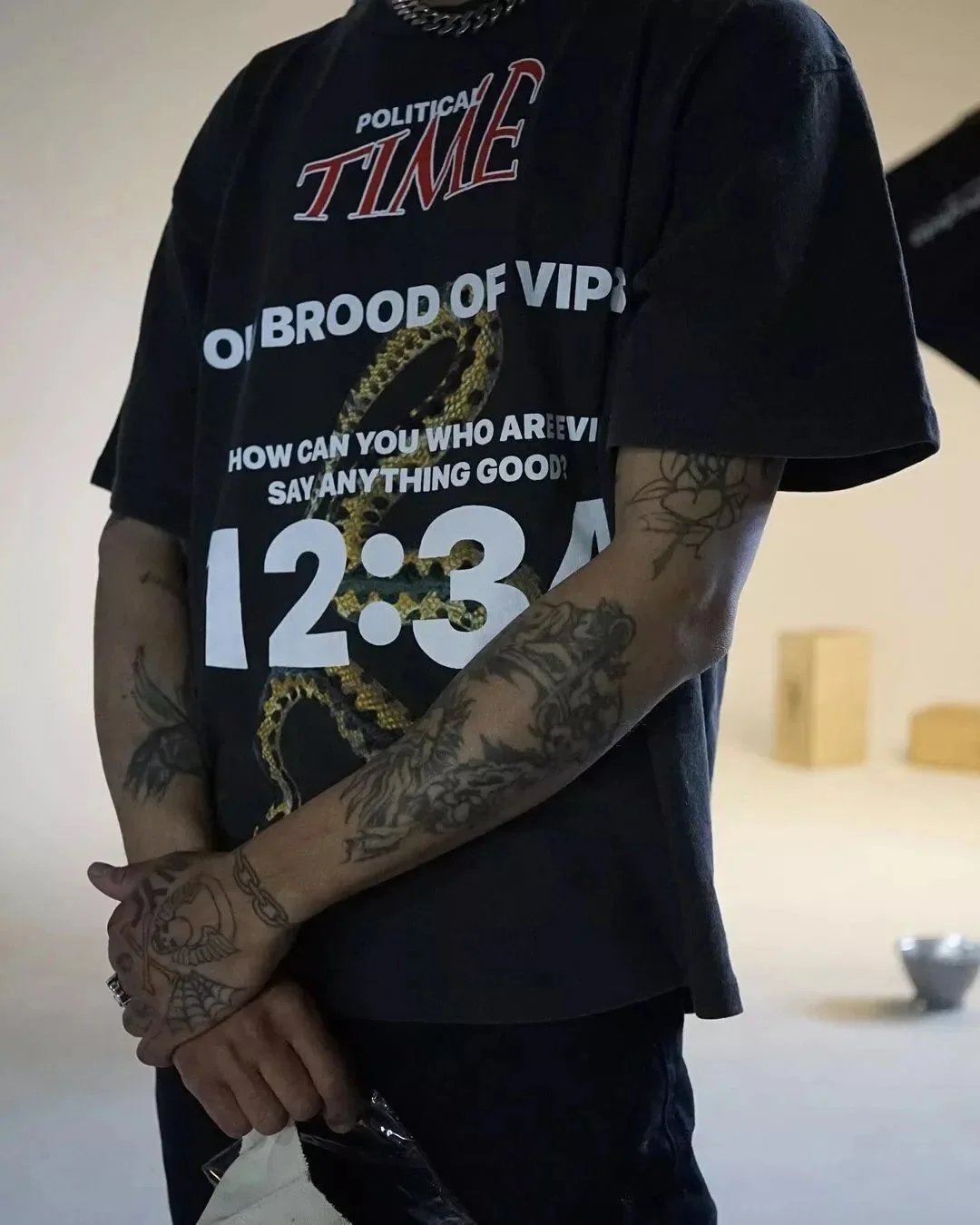 25