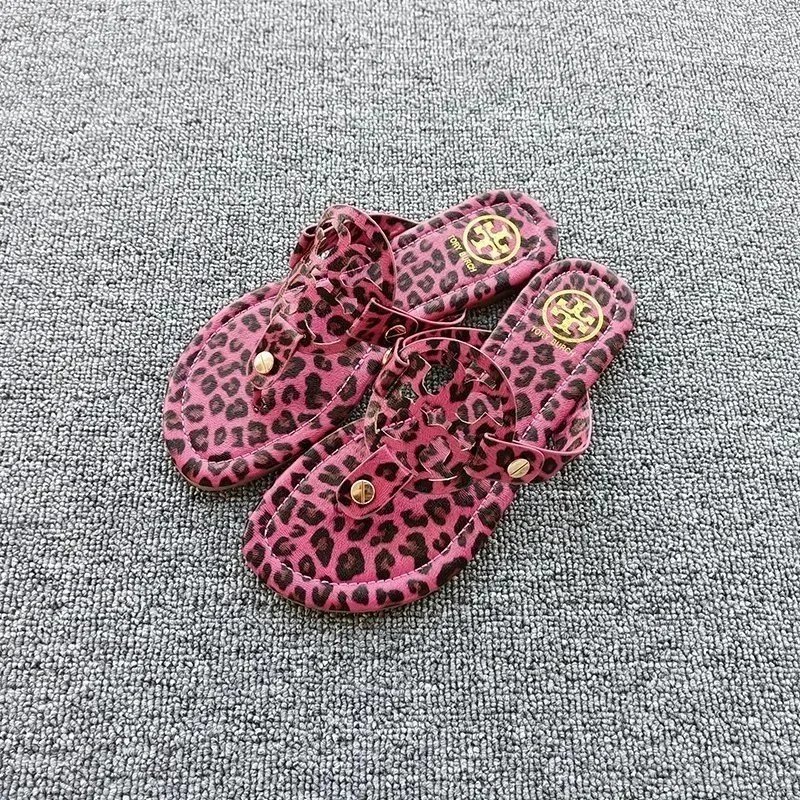 Tory Burch Slippers Rhinestone-Embellished Medallion Thong — Rose Red Leopard Print – TB Leather