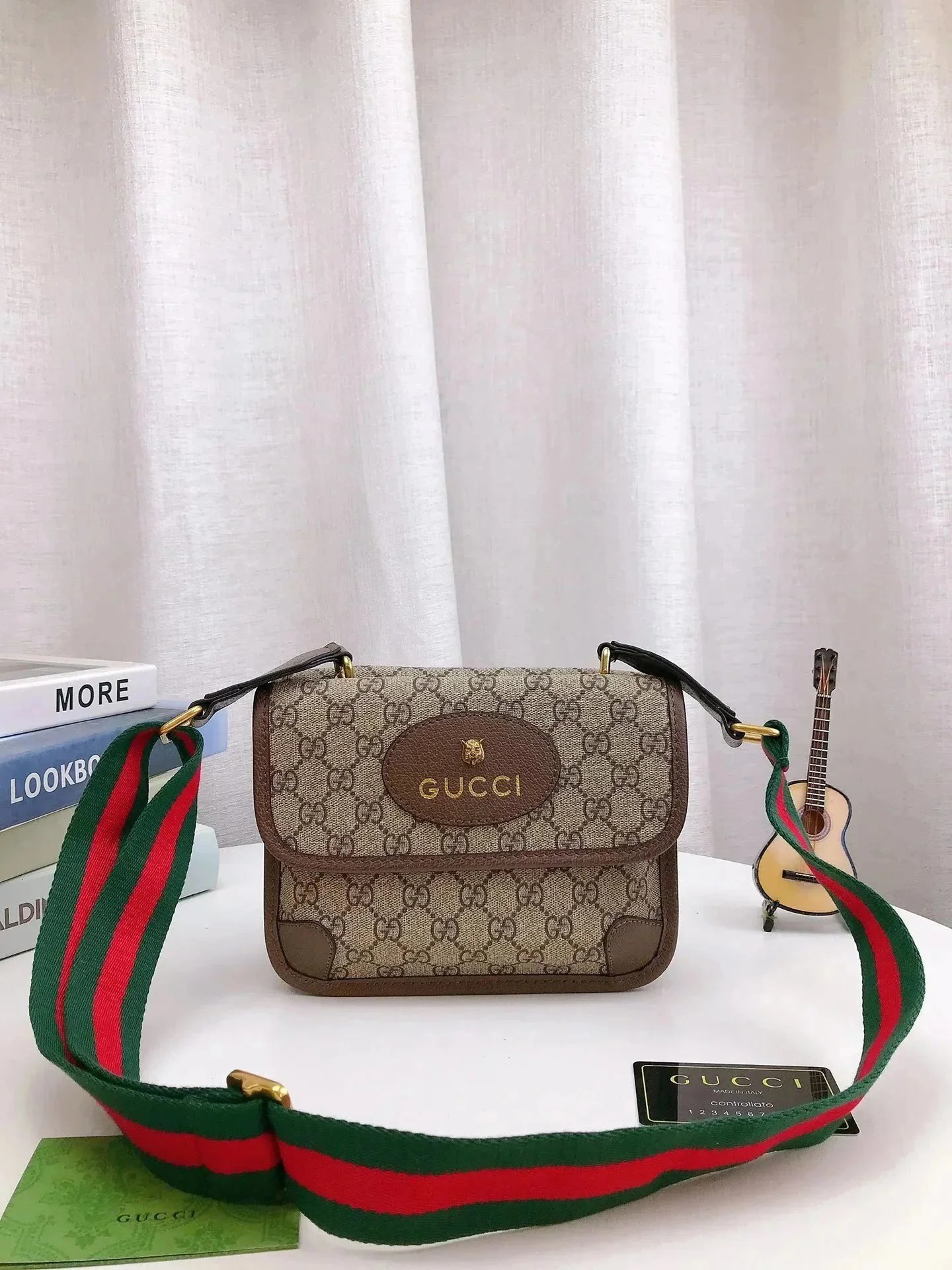 050403014（Size：22*16cm）