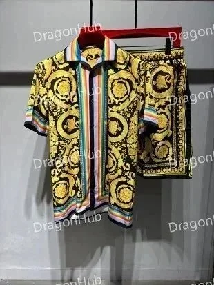 Dolce & Gabbana Matching Sets Printed short-sleeve shirt and shorts set product detail image 4