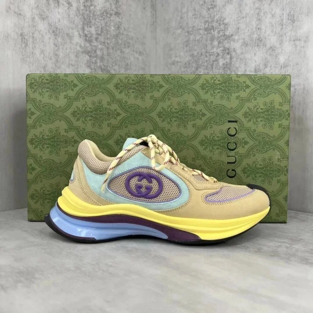 Gucci Rhyton Sneakers - 004246
