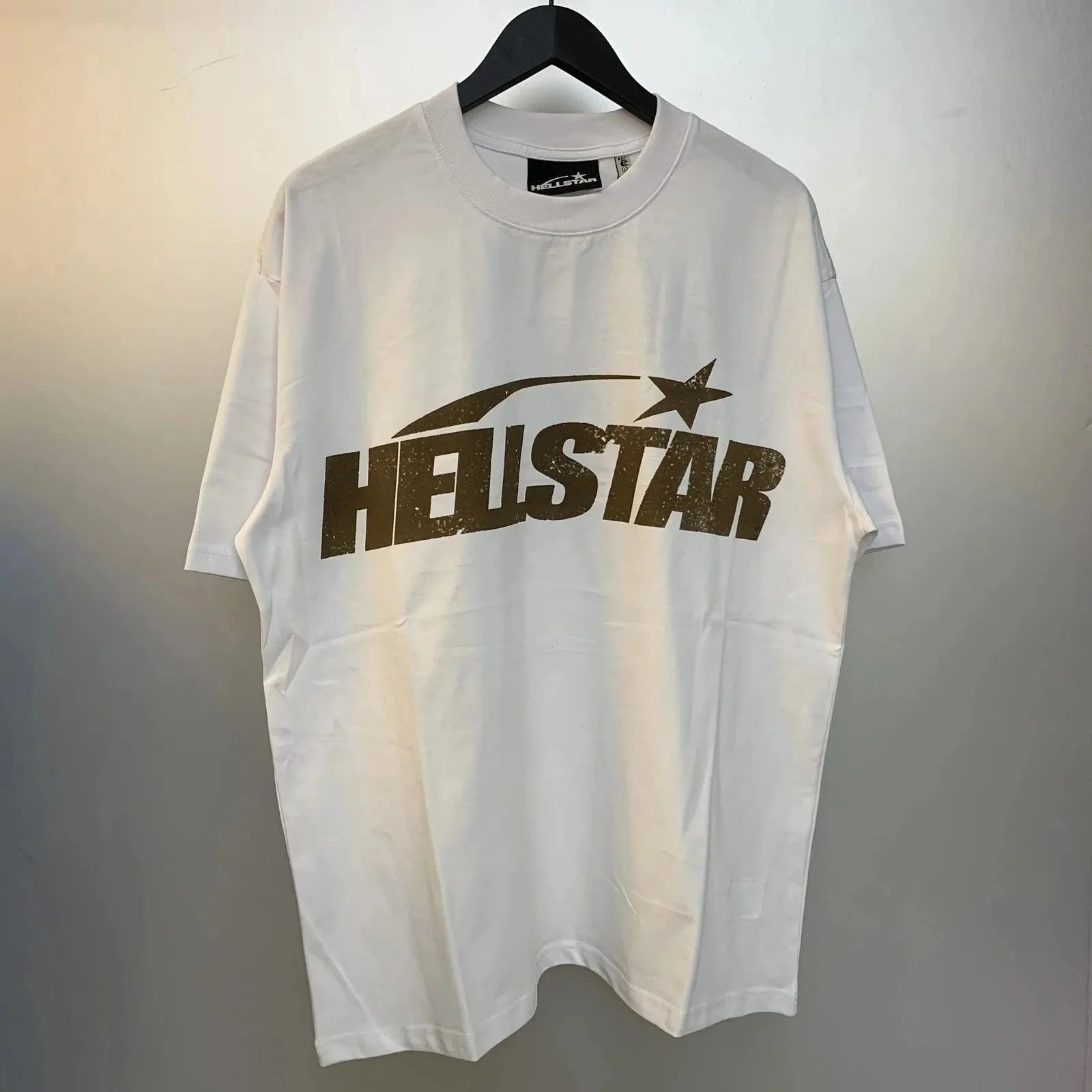 916 white