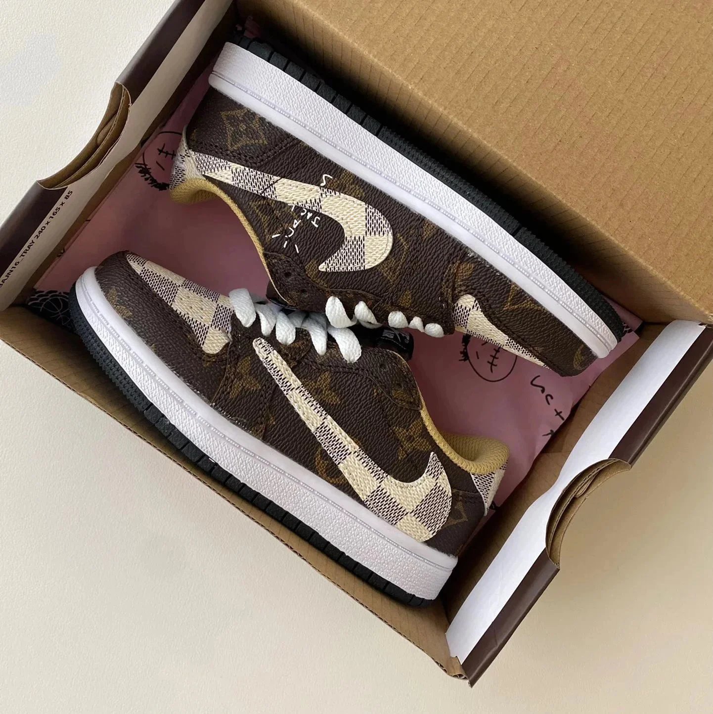 6070LV Printed Brown