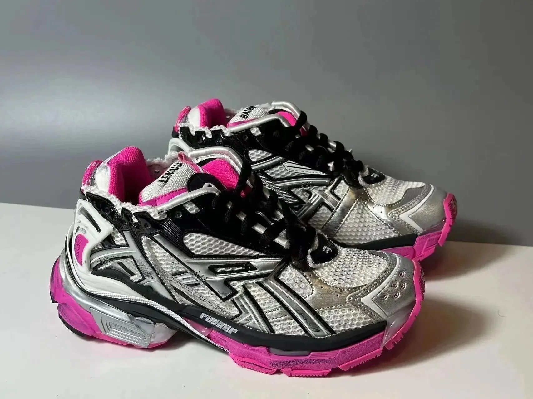 Runner  14