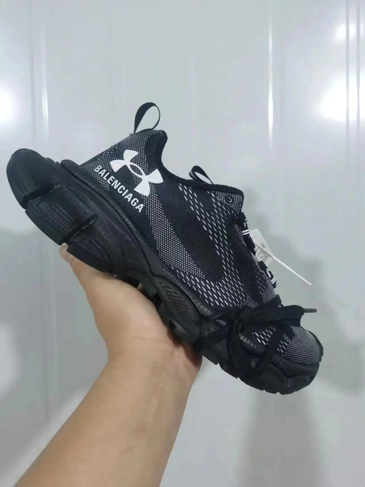 Under Armour collaboration model, black