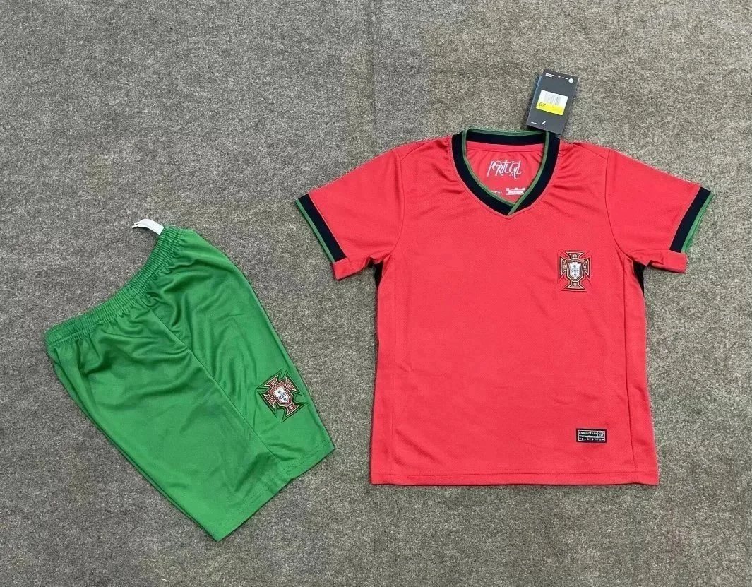 24-25葡萄牙主场 option
