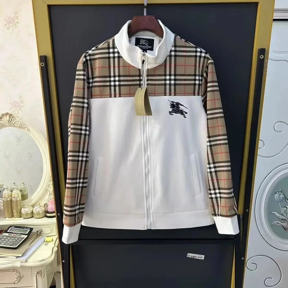 Burberry Hoodies & Sweatshirts Embroidered logo crewneck sweatshirt — Plaid with white
