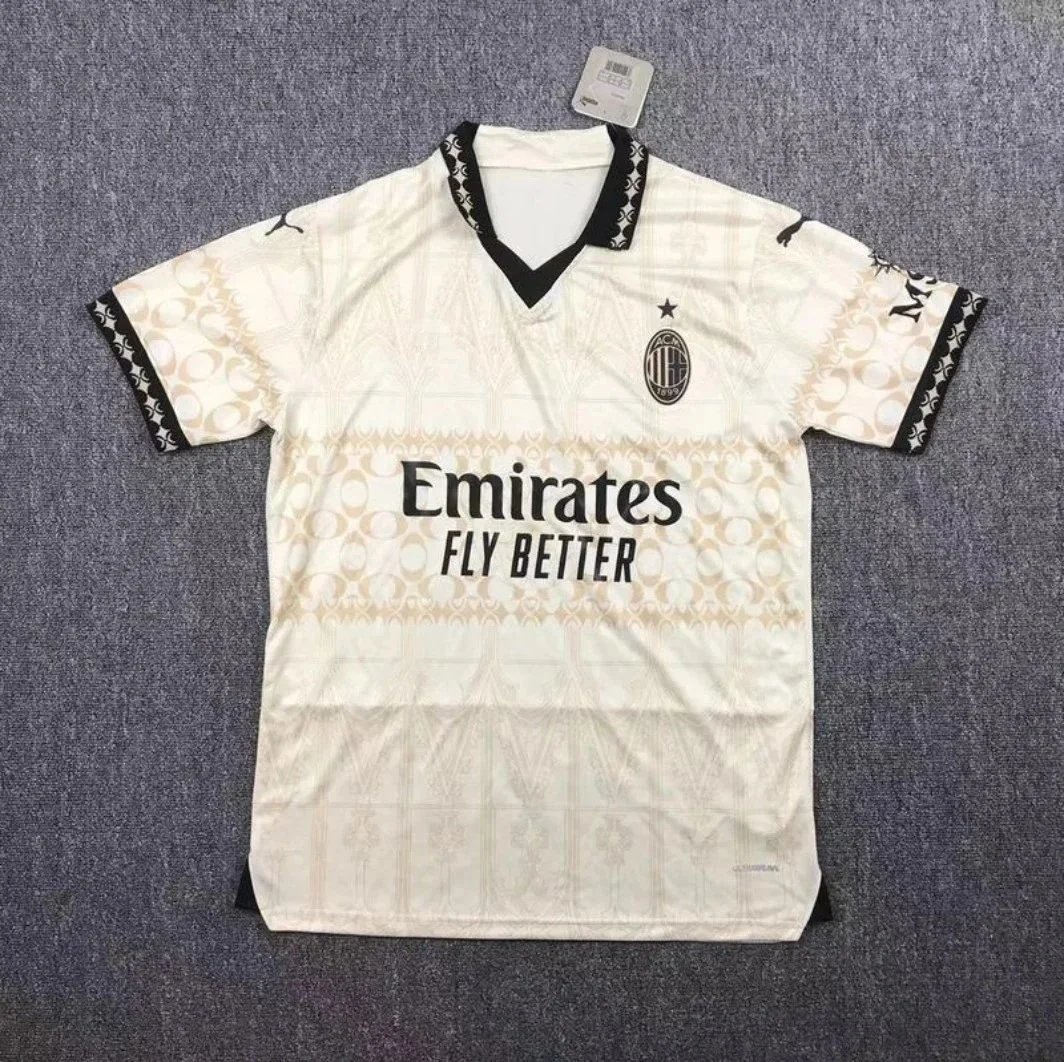 24 AC off-white