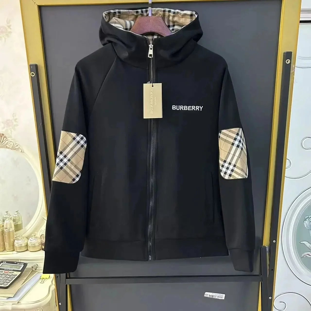 Burberry Hoodies & Sweatshirts Embroidered logo crewneck sweatshirt — Haig