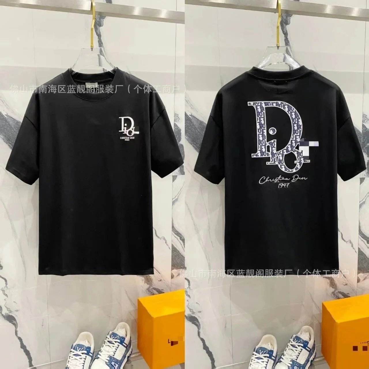 D15 Black