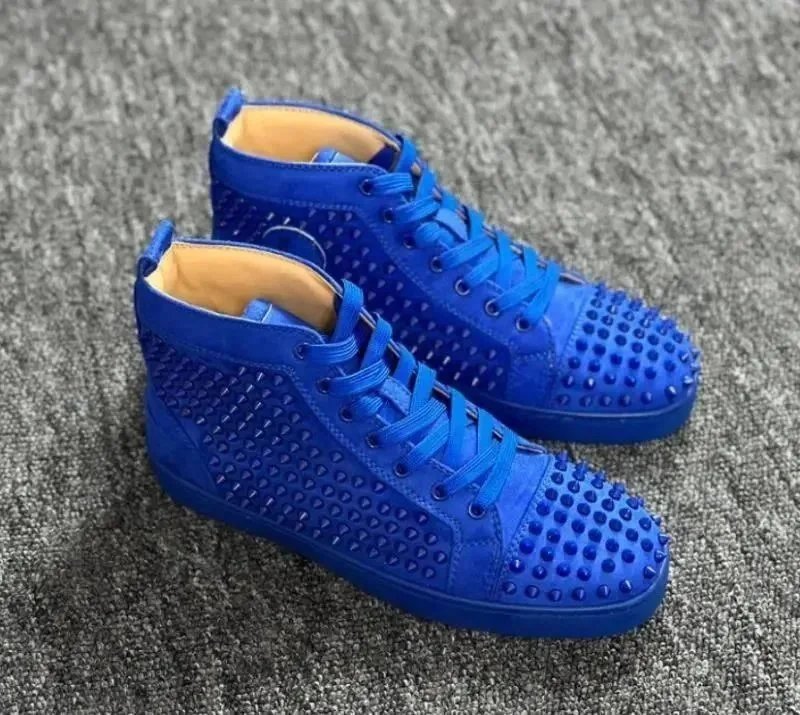 High-top 15