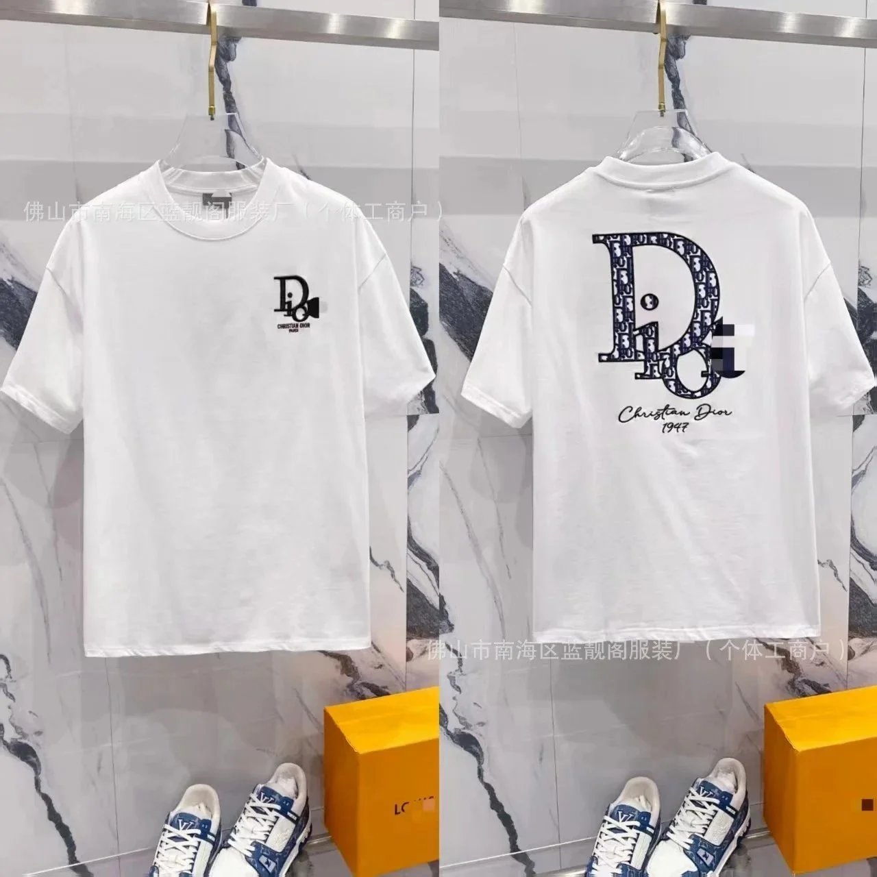 D15 white