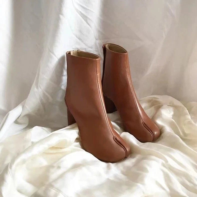 Star with split toe tabi Sub-toe booties series 8 cm Women's High-Heeled Horseshoe Pig's Middle Boots