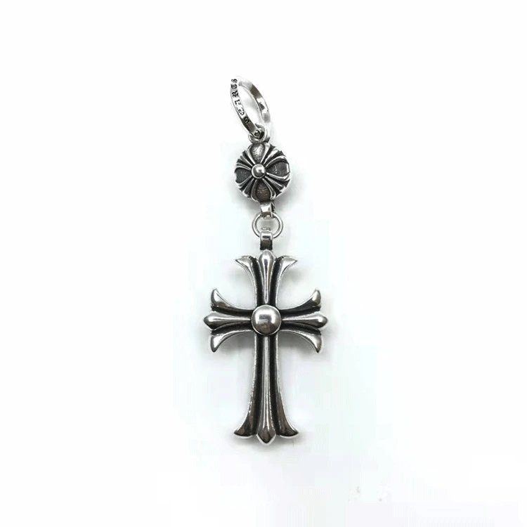 Medium Leading Cross