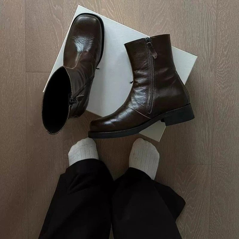 High-top British-style Ankle Boots