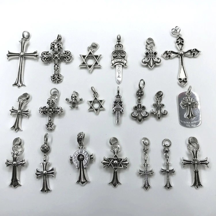 CroixClassicPendantNecklaceCollectionFigureMenandWomenCanMatchNecklaceWhiteCopperMaterialFactoryDirectSale