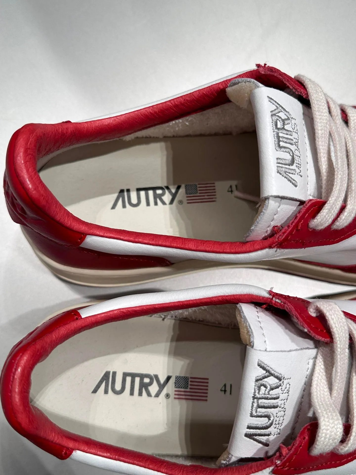 Autry Action Shoes White Beige Suede Sneakers - 9