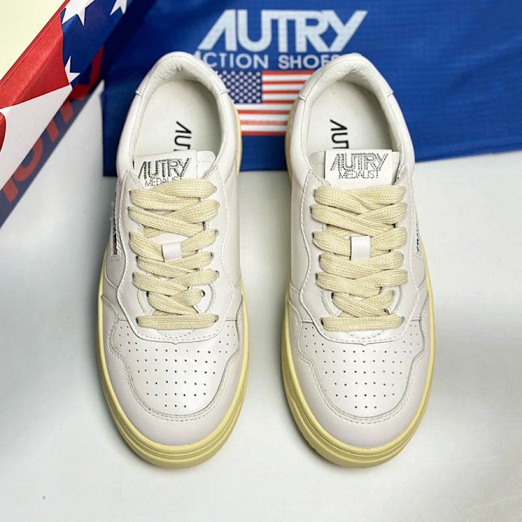 Autry Action Shoes White Beige Suede Sneakers - 16