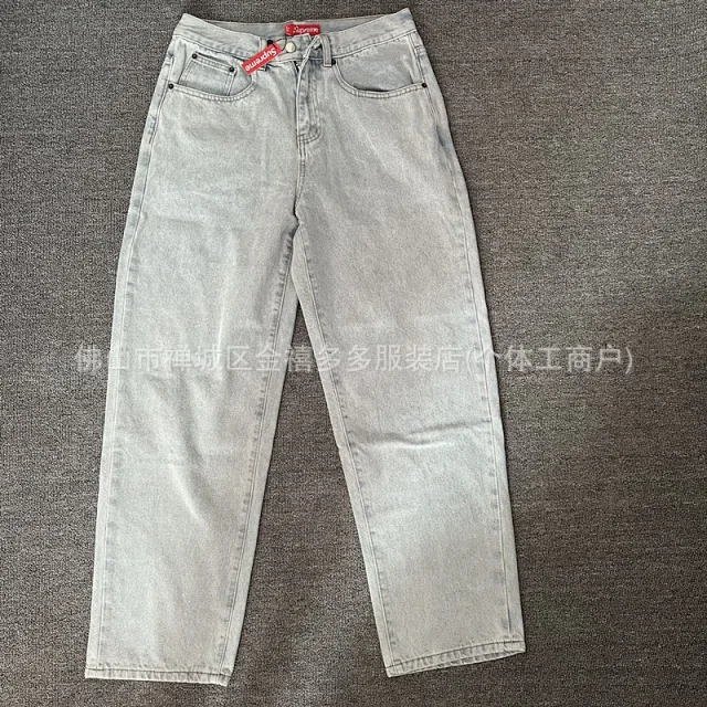 Supreme Jeans Baggy washed with embroidered back pocket logo product detail image 14