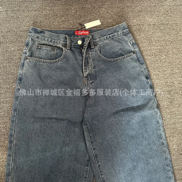 Supreme Jeans Baggy washed with embroidered back pocket logo product detail image 24