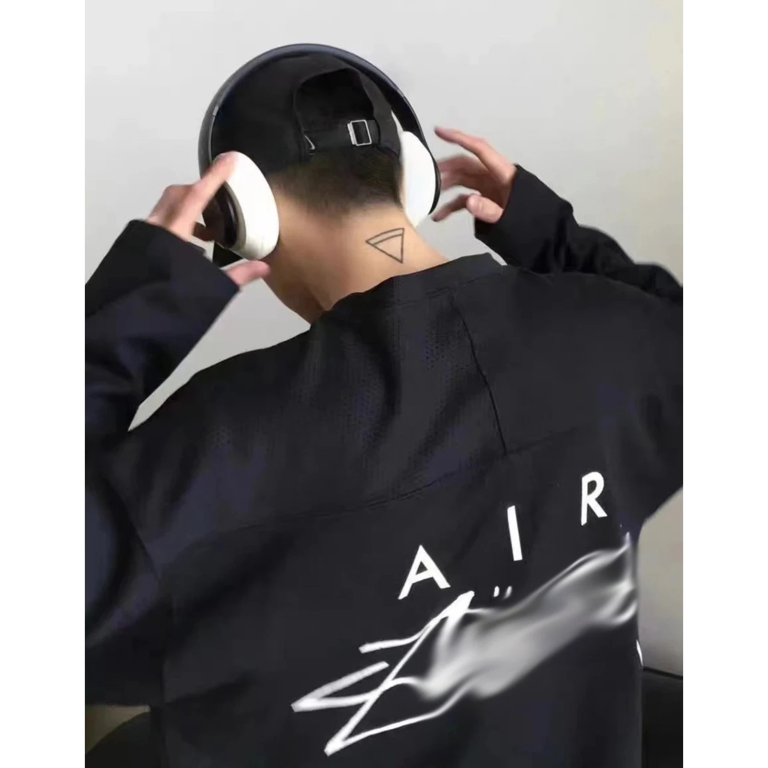 AIR Graphic Mesh Jacket - 000049