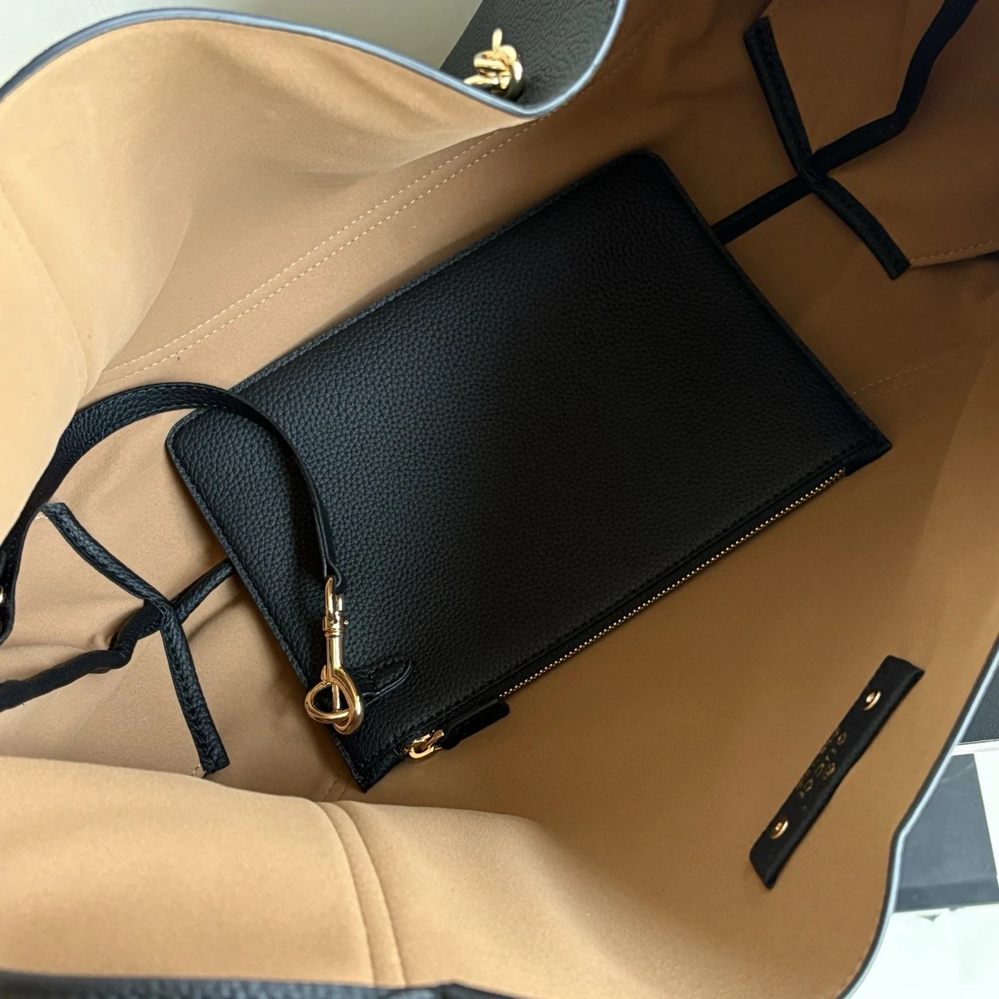 Gucci Jackie 1961 Small Black Grainy Leather Hobo Bag - 35