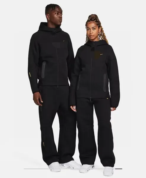 Nike Tech Fleece Full-Zip Hoodie and Pants Set Black - 1