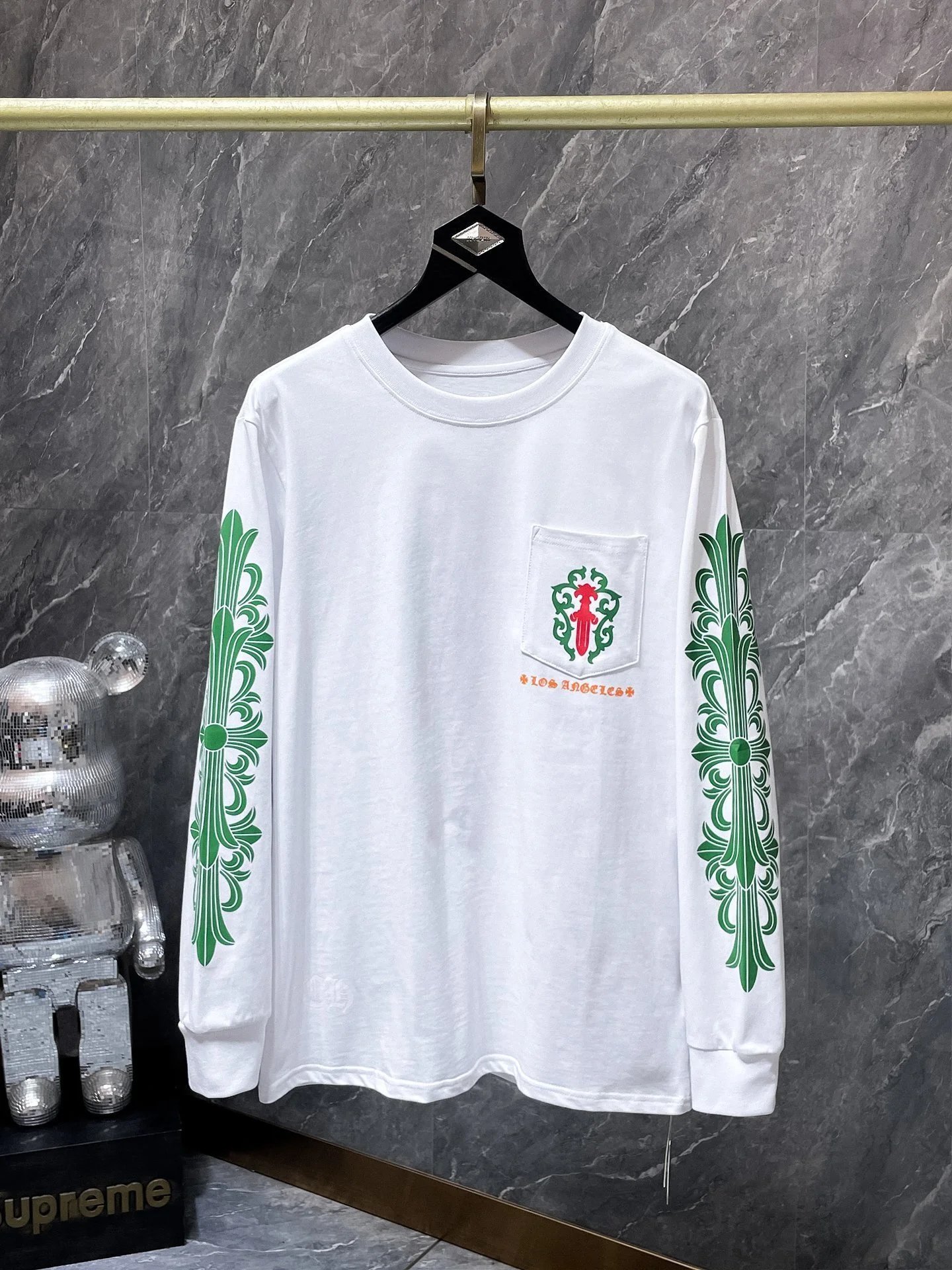 8698 white
