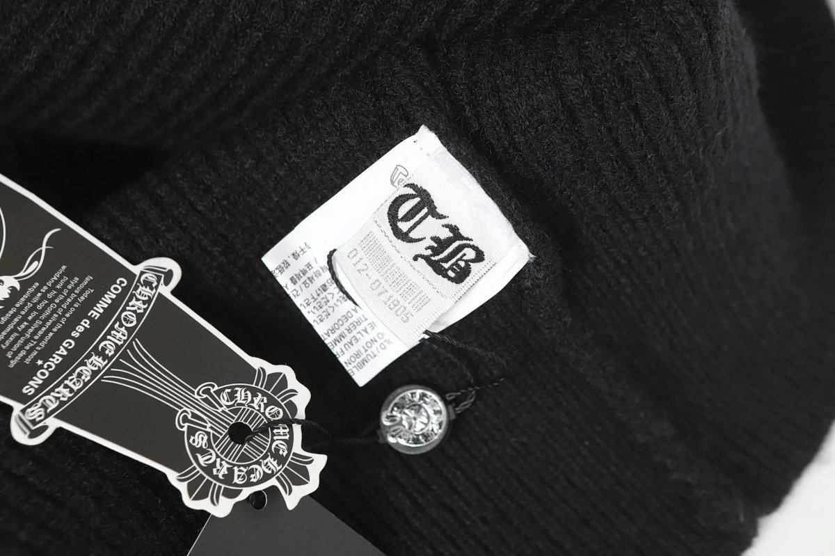 Chrome Hearts Los Angeles Raglan Sweater White / Black product detail 18 in Litbuy spreadsheet finds