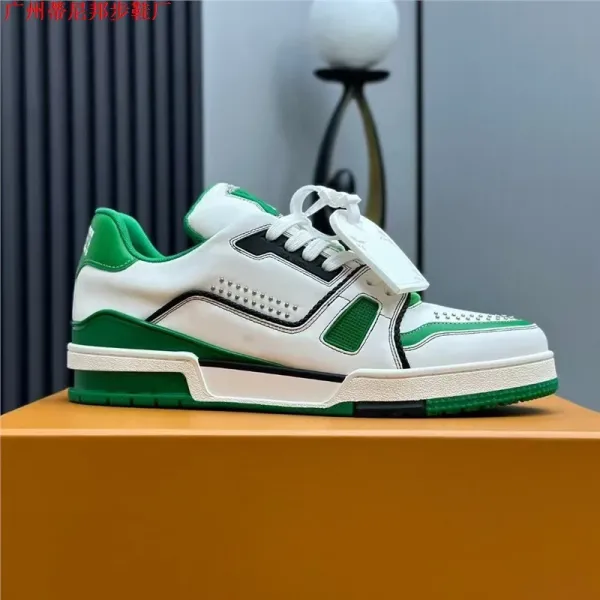 Design Low-Top Chunky Sneaker White Green - 1