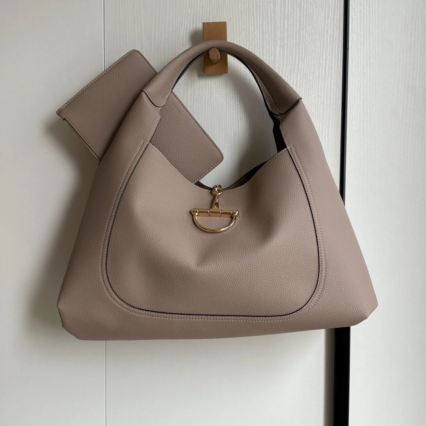 Gucci Jackie 1961 Small Black Grainy Leather Hobo Bag - 15