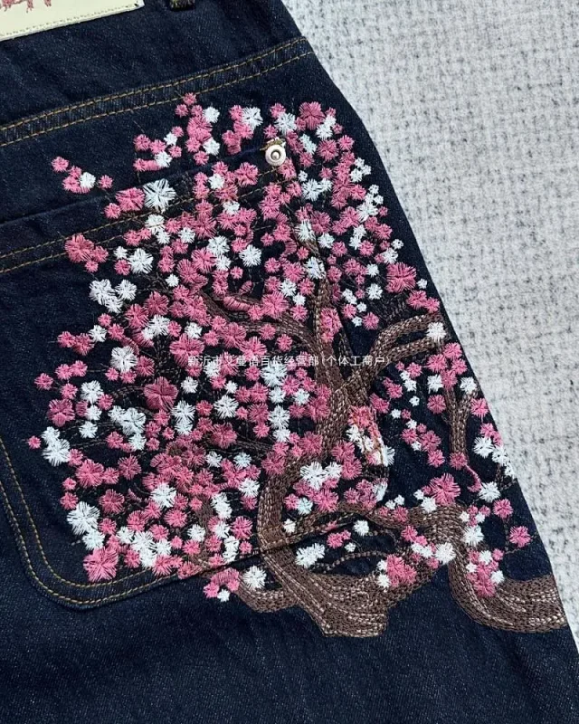 SCHYZE Jeans Straight-Leg Cherry Blossom Embroidered product detail image 15