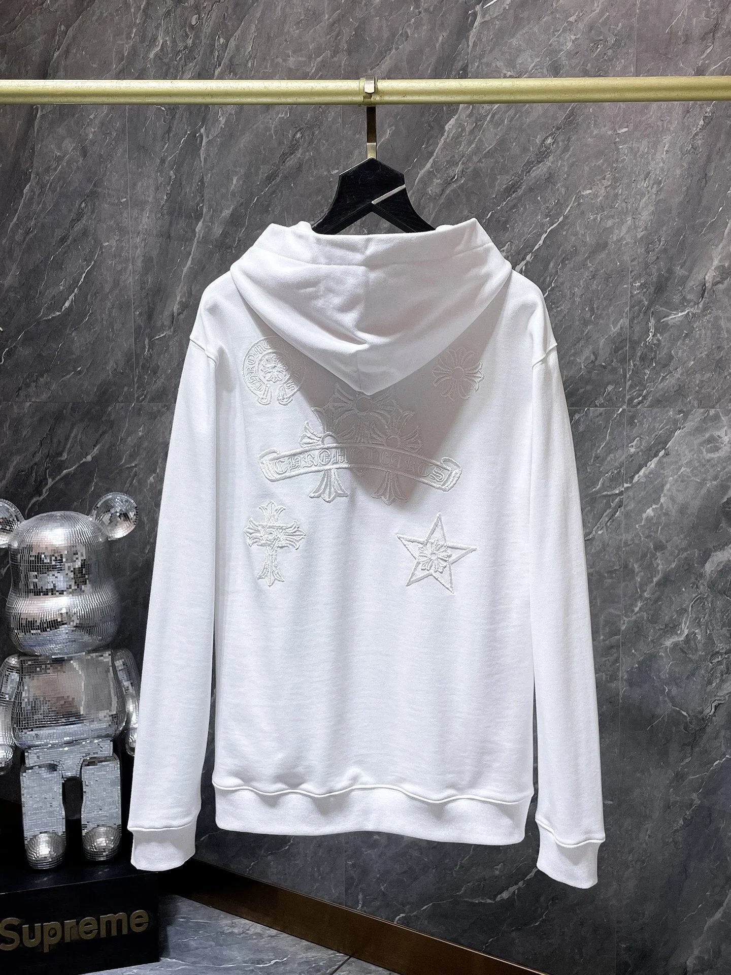 8822 White